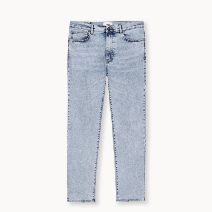 Essential | Jeans mit normaler Passform