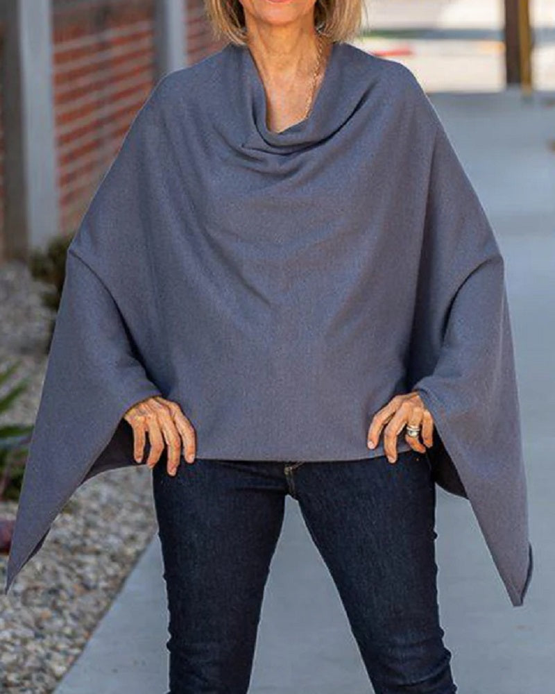 Schicker Poncho-Pullover